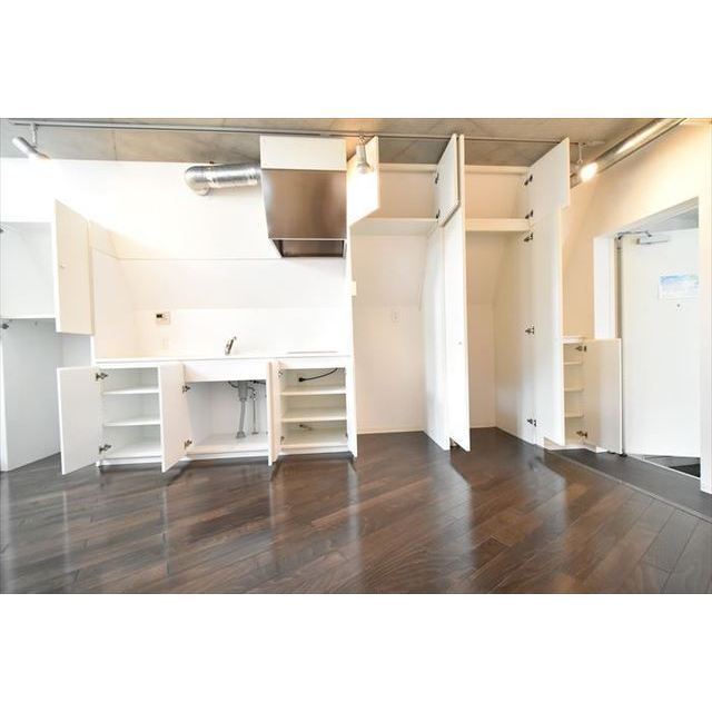 メイプル新中野0301号室 内観