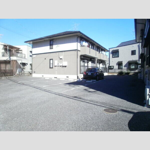 ロータスヴィレッジ　B 駐車場☆