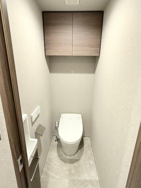ルネサンス赤坂プレミアムコート2階 トイレ