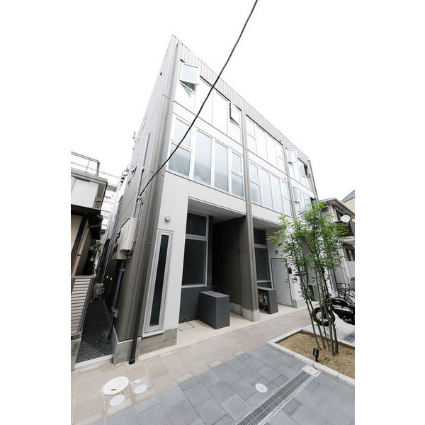 サリースマイル参番館0103号室 外観