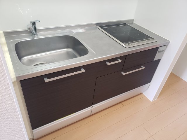 マレアガーデン新横浜Ｅ棟0107号室 キッチン