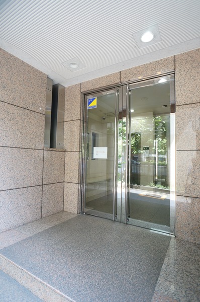 T’s garden元町 エントランス