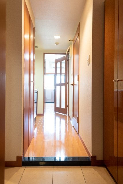 グランド・ガーラ西麻布7階 玄関