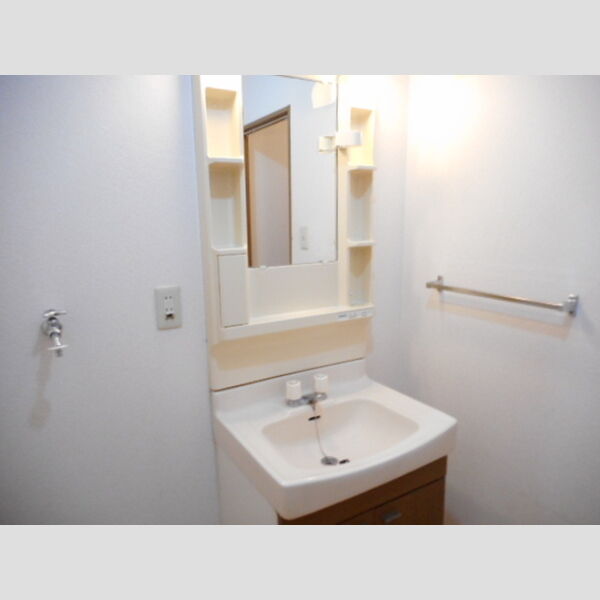 朝倉レグルス 独立洗面台