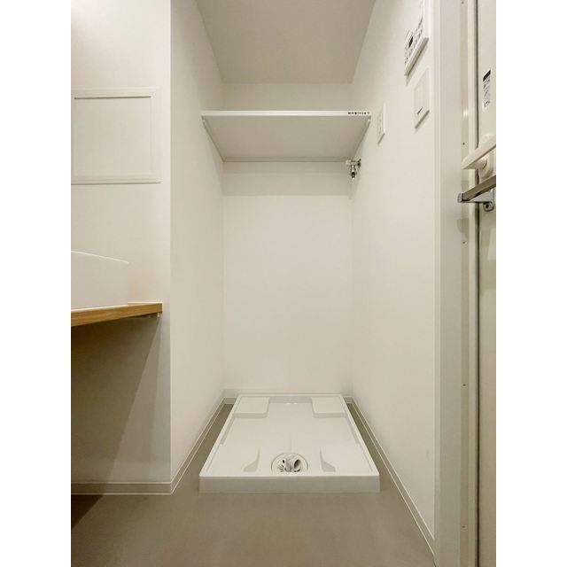 グランパセオ代々木上原0303号室 内観