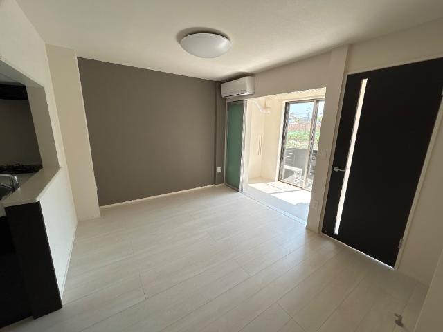 リッシュ102号室 リビング