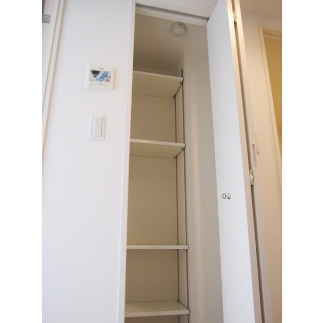 プレール・ドゥーク上高井戸 内観