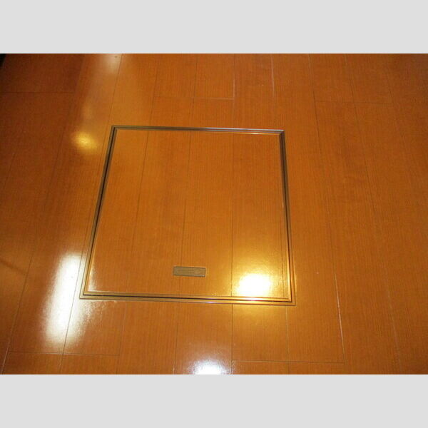 ヴェルドミール　壱番館101号室 床下収納