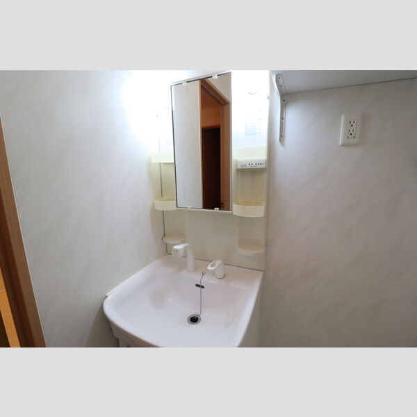 カーサ　ドマーニ 洗髪洗面化粧台