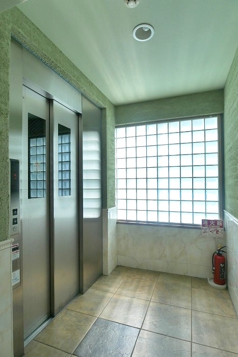 グラントレゾール明大前3階 外観