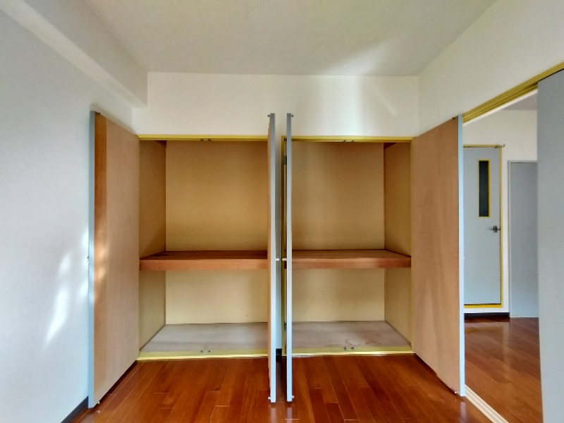 ヴィヴレワコー3階 収納