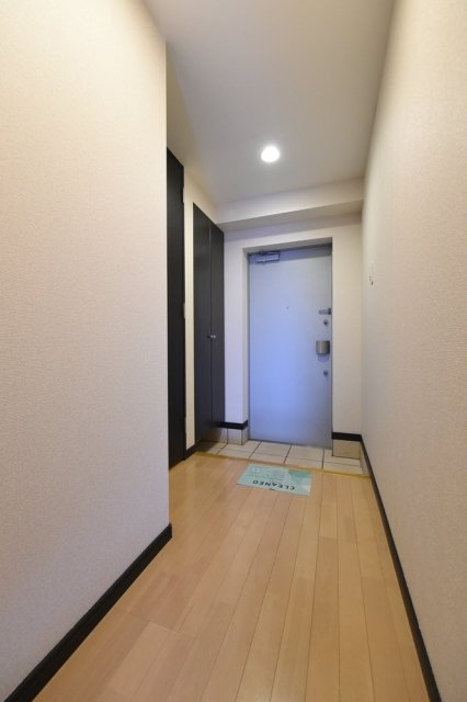 プレミアム三ノ輪 玄関