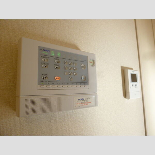 メゾン・グランシャリオ ALSOKホームセキュリティ標準搭載・カラーモニター付インターホン