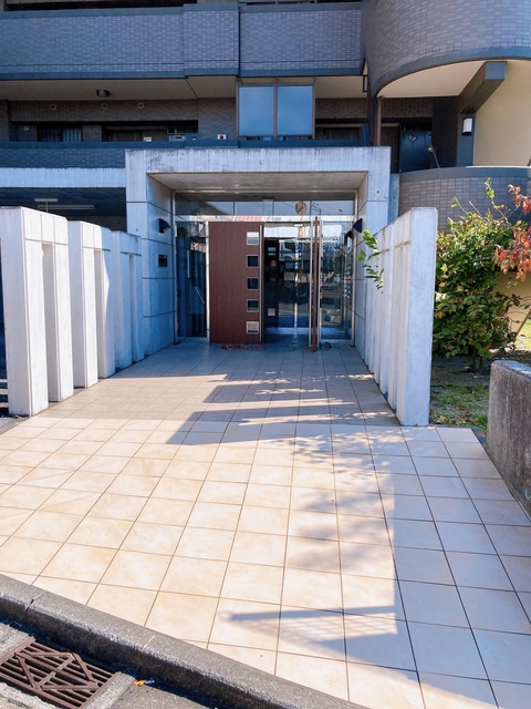 ＳｋｙＣｕｂｅ東本郷 エントランス