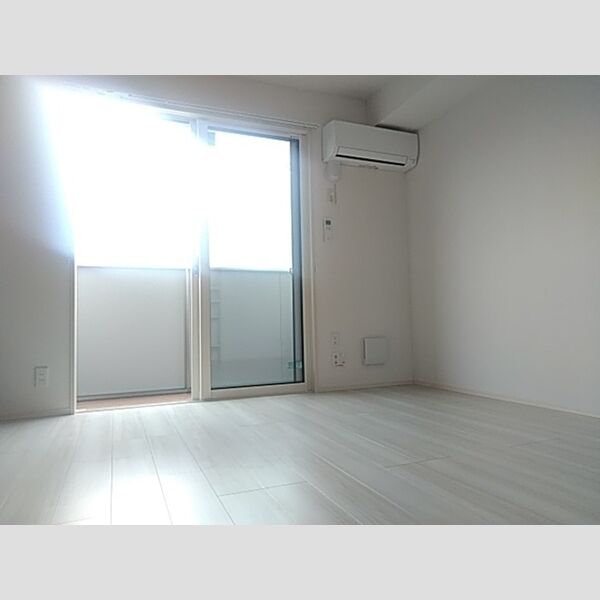 Ruines　MaisonⅢ リビング