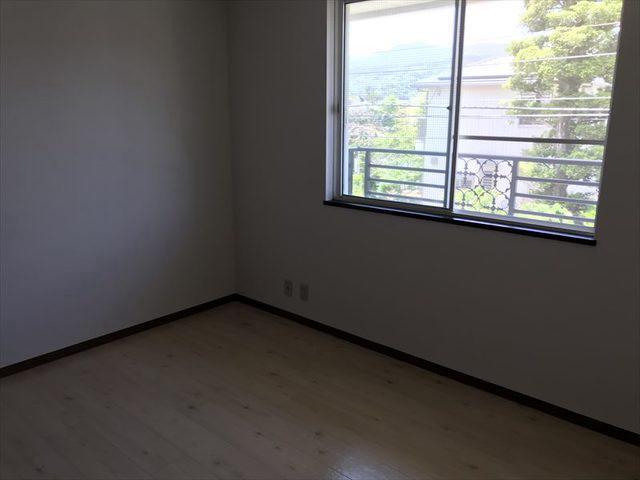 小田原市南町４丁目戸建1階 リビング