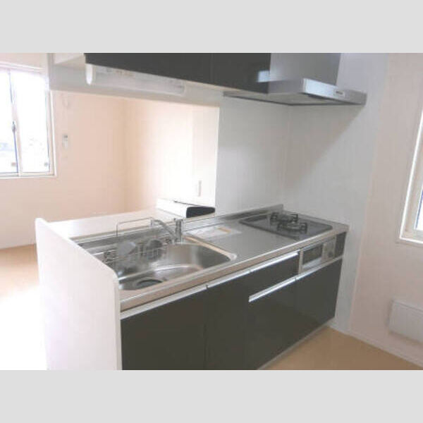 カンブリア　ガーデン 101 対面キッチン