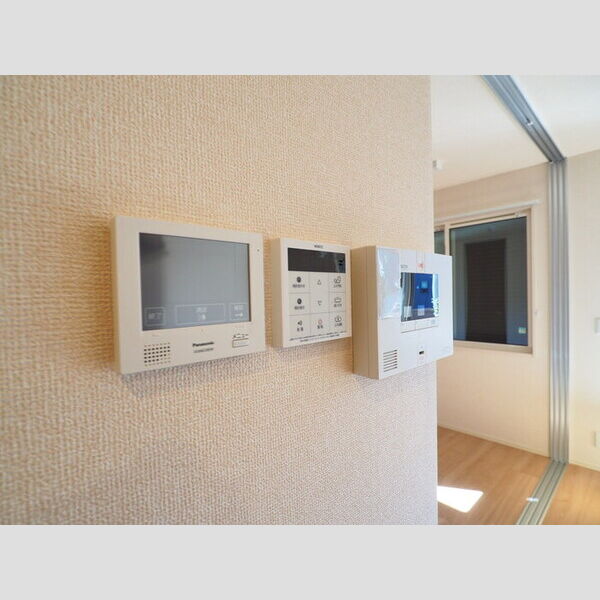 Regulus (レグルス)　C棟103号室 SECOM・TVインターホン