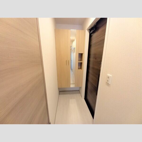 Noble　villa草加西町A 玄関