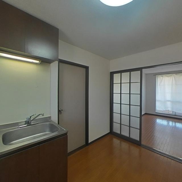 ウインズウメサト2階 リビング