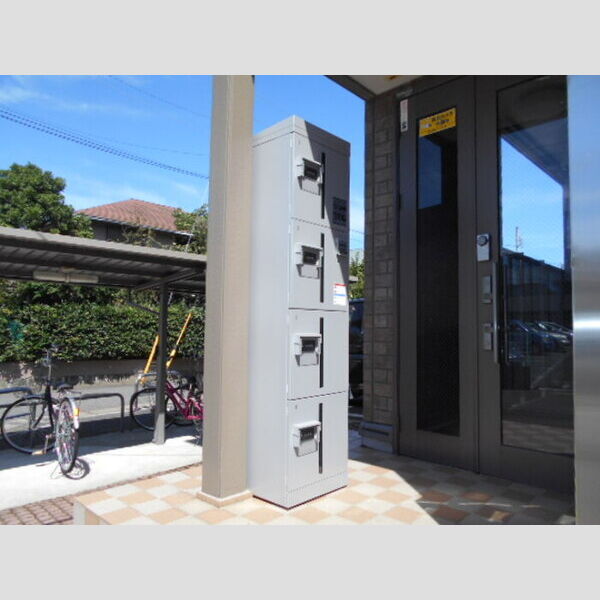 エミネンス上本郷 宅配ボックス