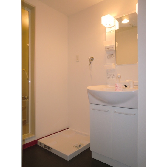 ＬＥＧＥＮＤ104号室 内観