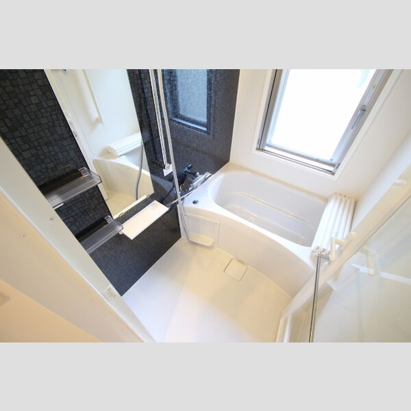 ロイジェントパークス四ツ谷206号室 お風呂