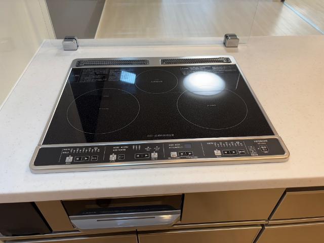 Ｖｅｒｔ　Ｆｏｒｔｕｎｕ（ヴェール　フォルトゥヌ） キッチン