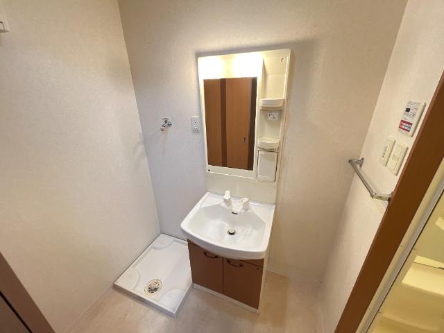 リヴィエール102号室 洗面