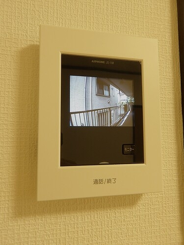 メゾンフラワー1階 ＴＶモニタ付インターホン　※2025年9月撮影