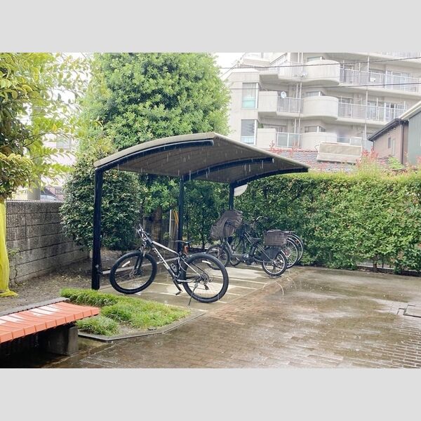 サンフルさがみ野　ABC 駐輪場