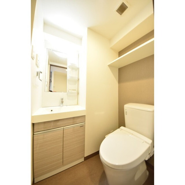 Court Blanche0519号室 内観