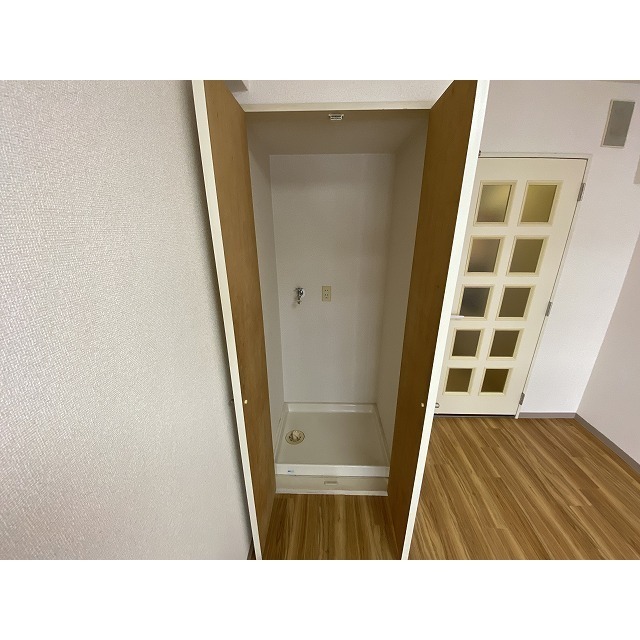 グローリア初穂桜台Ⅱ0511号室 室内洗濯機置き場
