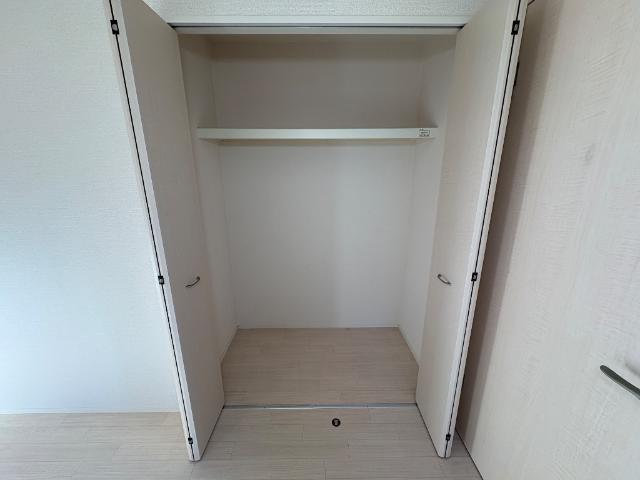 マーガレットガーデンⅥ リビング収納