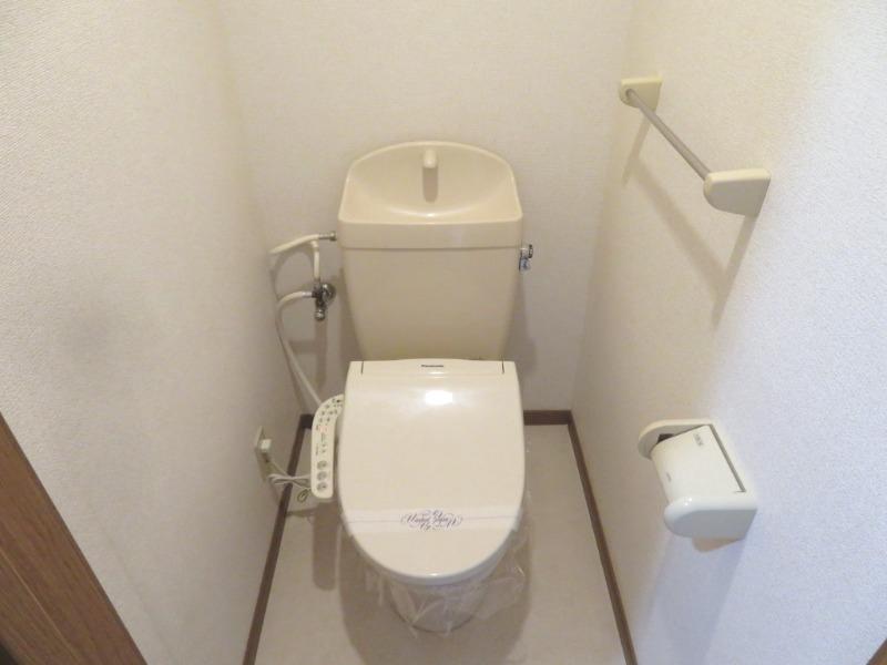 メゾンアンソレイエ トイレ