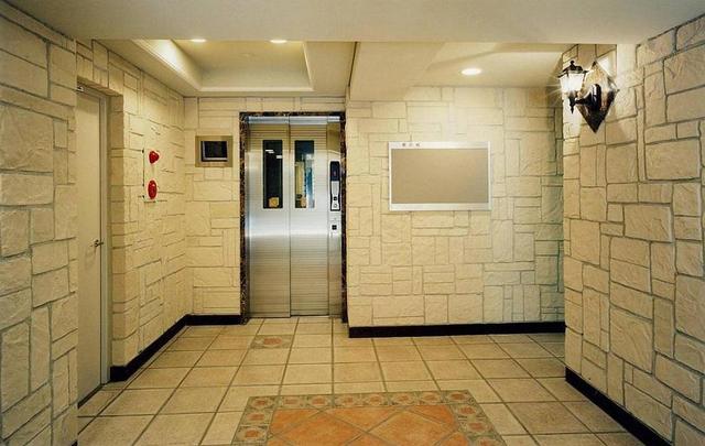 ガーラ本郷三丁目7階 ロビー