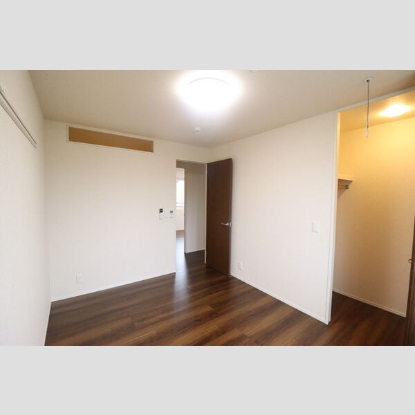 BLATT　HUS106号室 洋室(南西側)
