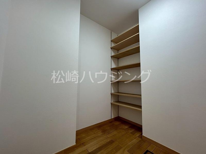 上高田1丁目50戸建 収納