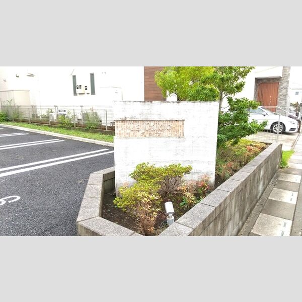 ラ カルチョ エントランス