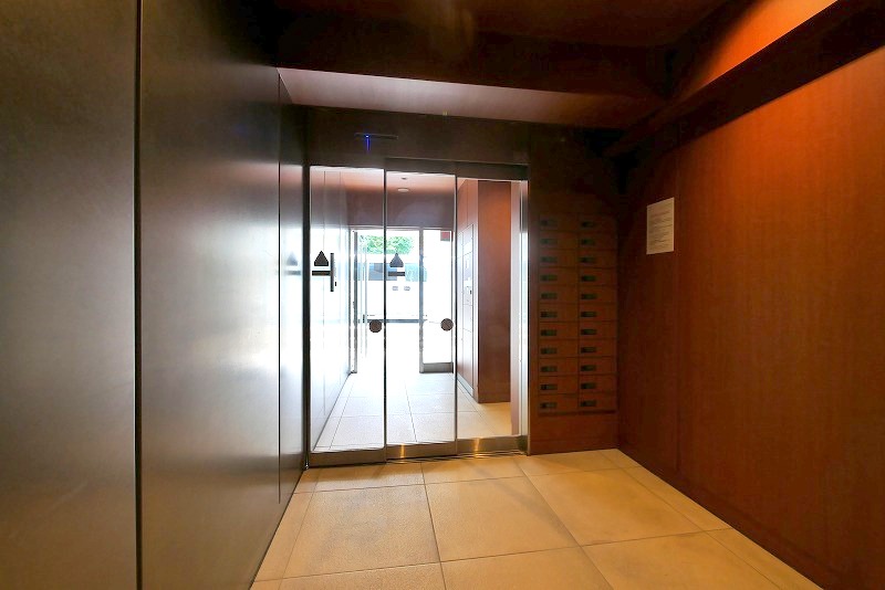 PREMIUM　CUBE　日本橋浜町 外観