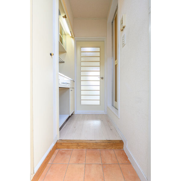 パレス海老名 玄関