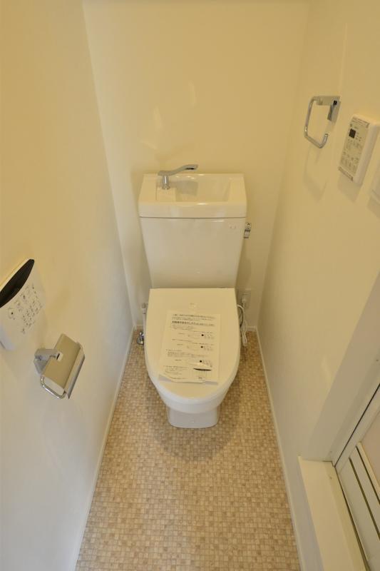 グランエッグス中野鷺宮2階 トイレ