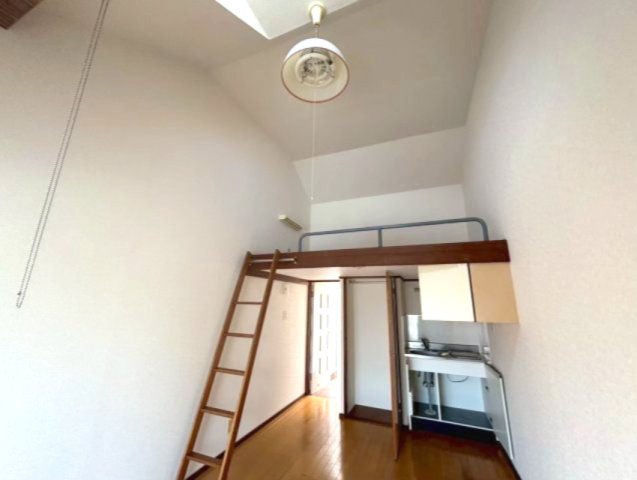 ベルエアー高井戸 内観