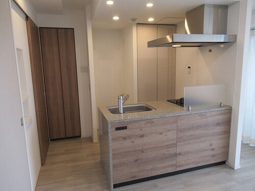 ベルジェンド三鷹ラ・ヴィエ キッチン