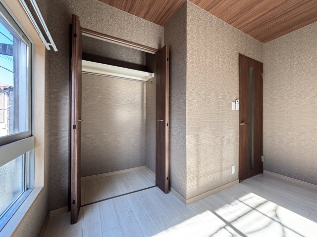 田柄１丁目戸建 収納