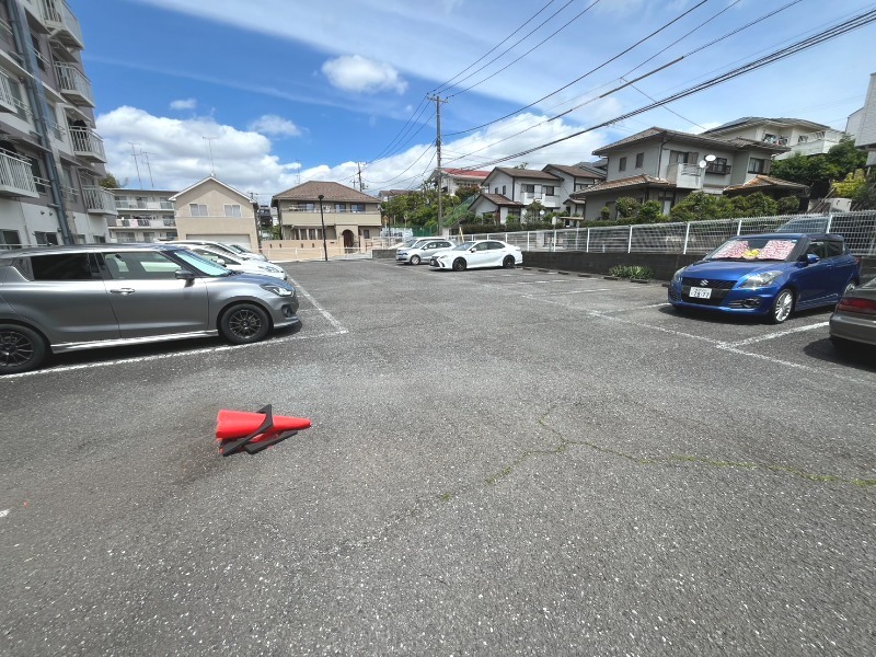 パティオ市ヶ尾 駐車場