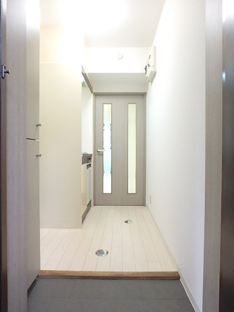 セルベコート下高井戸 玄関