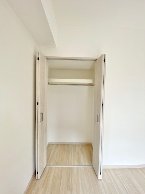 レジディア世田谷若林2階 収納