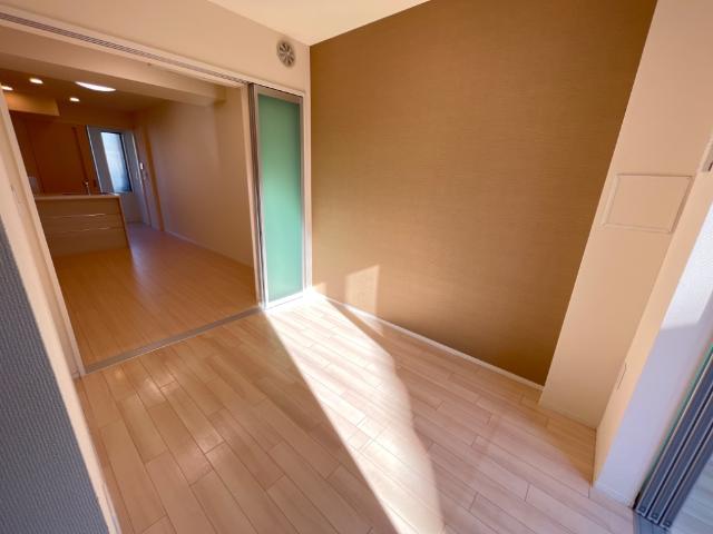 エピカリス epicharis102号室 洋室