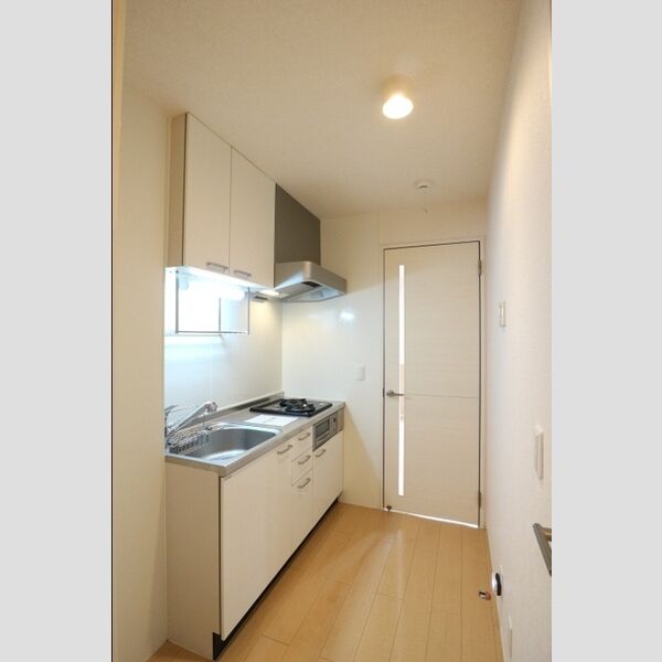 エヴァー303号室 同建物別部屋の参考画像